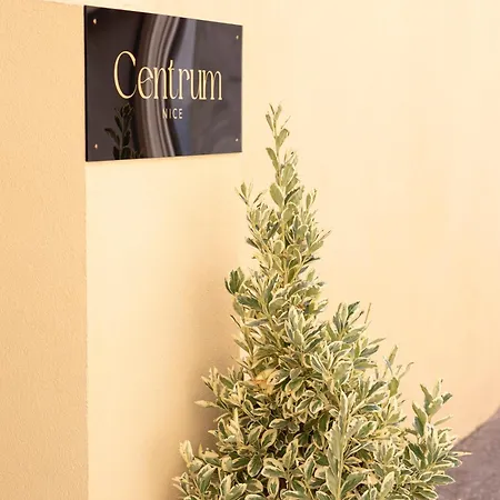 Centrum Hostal Niza